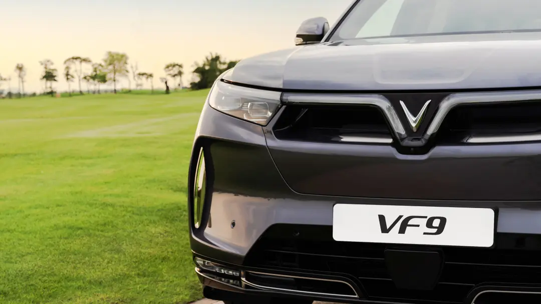 VinFast VF 9 Eco